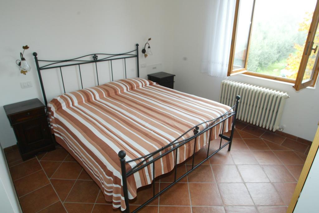 Il Casale Degli Ulivi B&B Ascoli Piceno Room photo